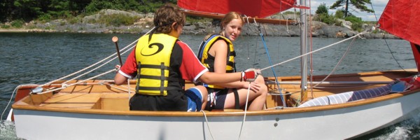 Photo: Nicklaus Tessaro and Katie Miller sail M16562 Pooh Stick through the Sisters
Photographer: George Steel
File: JPEG 51 kB