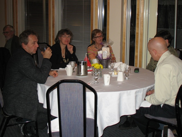 Photo: Les, Janet, Paulette, Johanna and Roy